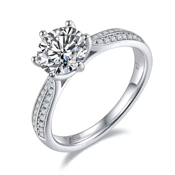 OMLA CelestiLume – Moissanite Brilliance 925 Sterling Silver