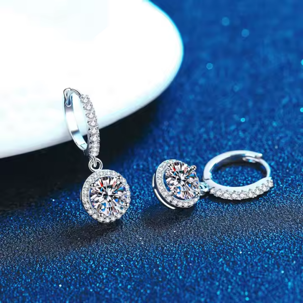 Diamond Glow Moissanite Stud Earrings – 925 Silver - Image 3